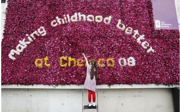 FlowerBillboard - Изпълнява се само на територия на София и областни градове за период от два периода, или месец.